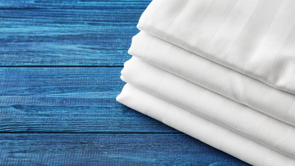 8 Best Bed Sheets For Men - Bedding Buying Guide 3 Untitled design 2022 02 27T034413.231