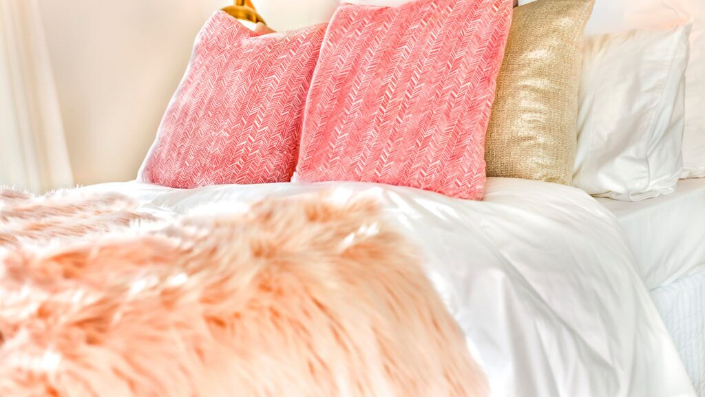12 Warm Bed Sheets Best For Cold Weather 3 Untitled design 11